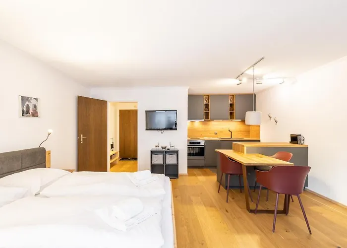 7304 Pure Freude In Dieser Stilvoll Renovierten Mit Moderner Kueche Apartman Vulpera