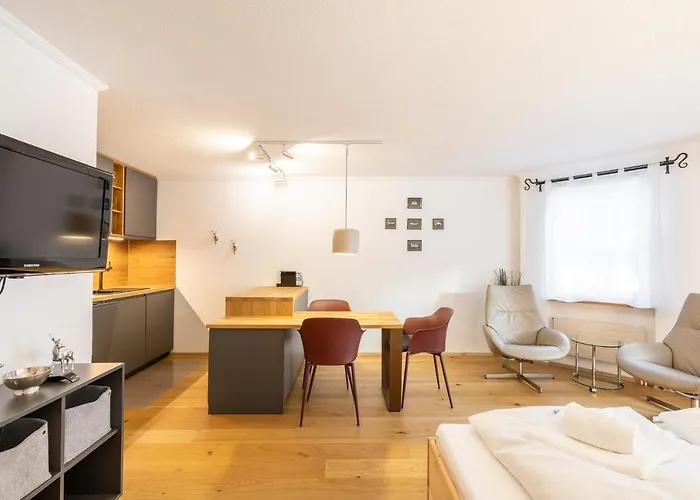 7304 Pure Freude In Dieser Stilvoll Renovierten Mit Moderner Kueche Vulpera