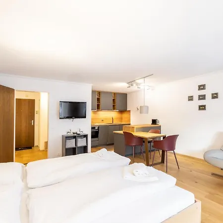 7304 Pure Freude In Dieser Stilvoll Renovierten Mit Moderner Kueche Apartamento *